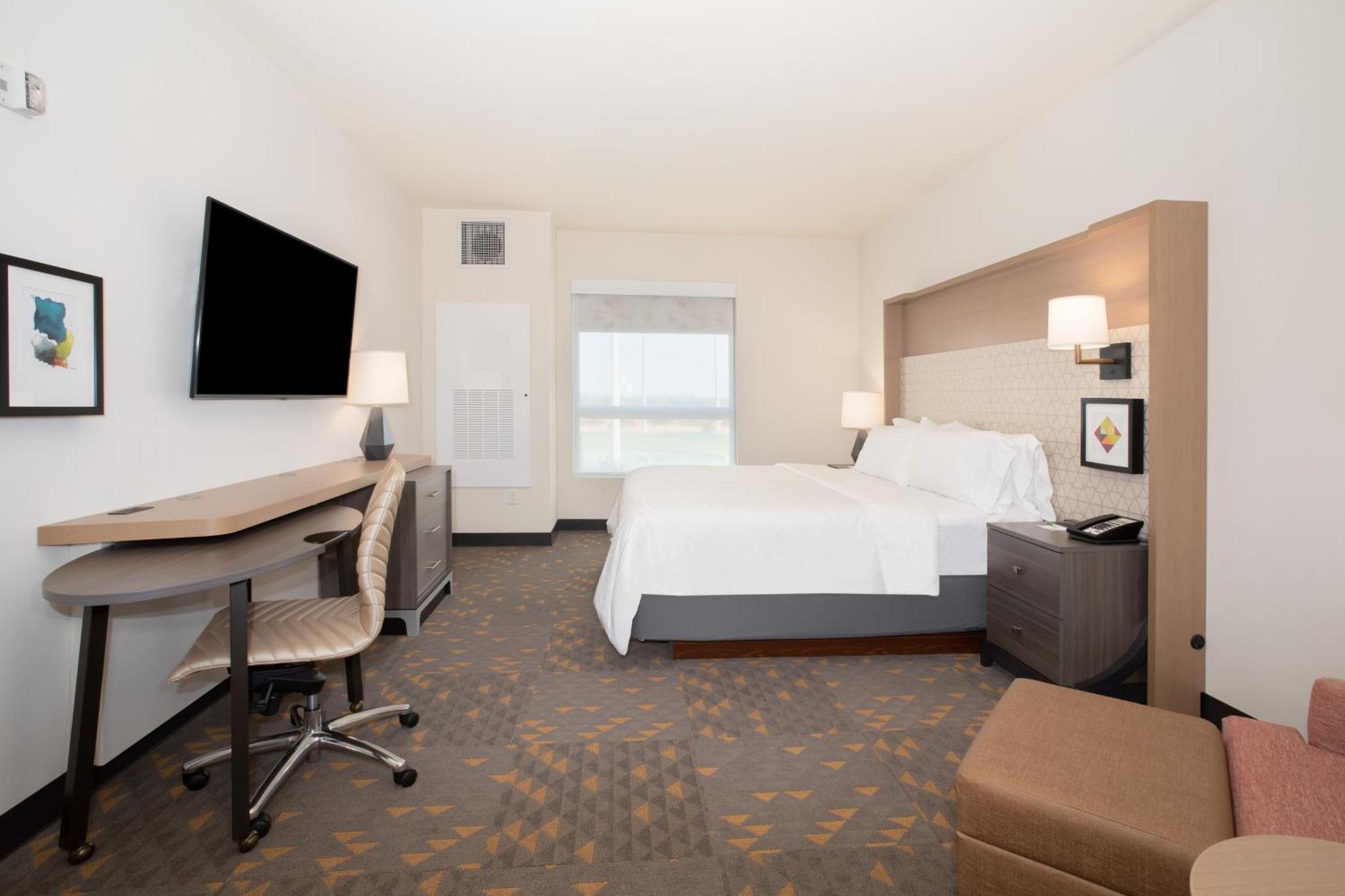 Holiday Inn Glendale - Stadium & Ent Dist By Ihg Bagian luar foto